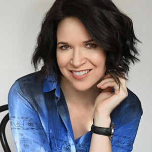 Imagen del autor S. J. Parris